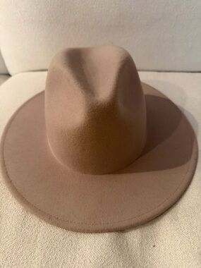 Gigi Pip Hat